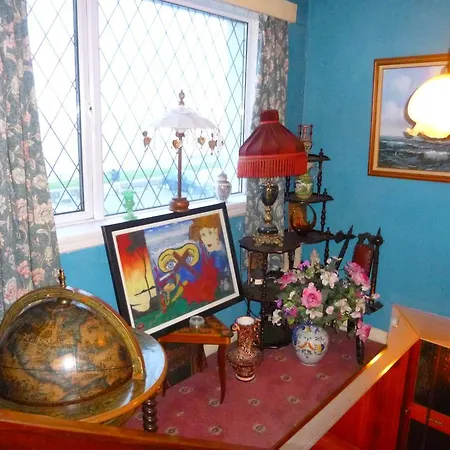 Guest house Tara House Laytown