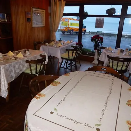 ゲストハウス Tara House